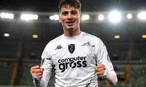 星空体育官网下载入口-经纪人：S-埃斯波西托会离开国米，佛罗伦萨&amp;卡利亚里放缓了谈判