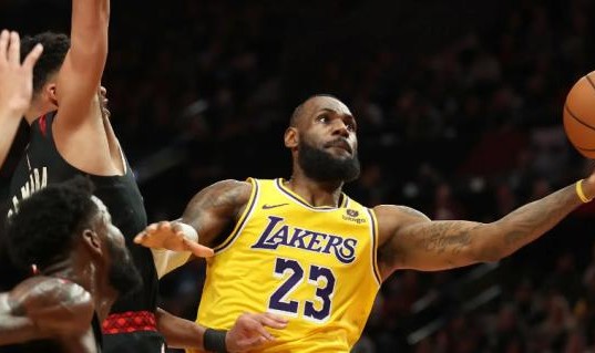 star sports下载-命中率新高！38岁詹皇仍在巅峰：狂刷纪录 21年不老