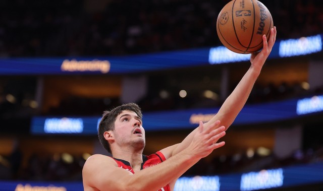 星空体育官网-谢泼德本场砍至少15+5+10+5+2 NBA历史二年级球员第四人&amp;比肩伯德