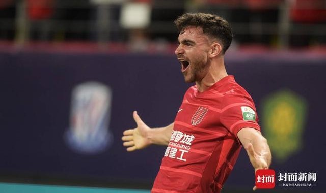 星空体育官网下载入口-中超“双红会” 成都蓉城4-1大胜上海海港跃居积分榜首