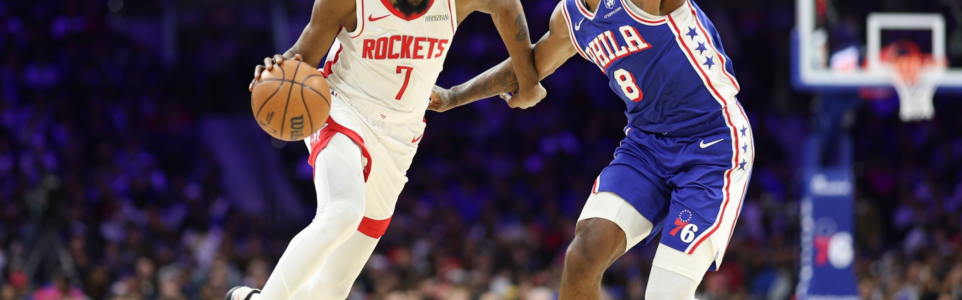 star sports下载-乔治：裁判漏判干扰球太糟糕了  好在篮球之神帮我们拿下比赛