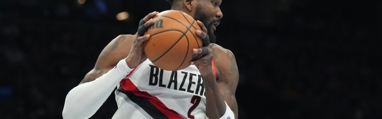 😠詹姆斯能拯救艾顿的职业生涯吗？若他不能恐怕艾顿就真没救了